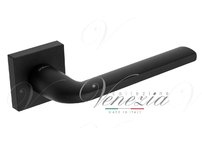 Ручка на квадратном основании Fratelli Cattini LINEA 8-NM матовый черный